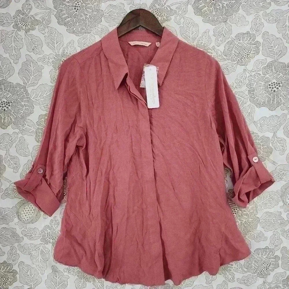 NWT Soft Surroundings Linen Blend  button up Tab Sleeve Women's Shirt PM 1843 - Picture 1 of 8